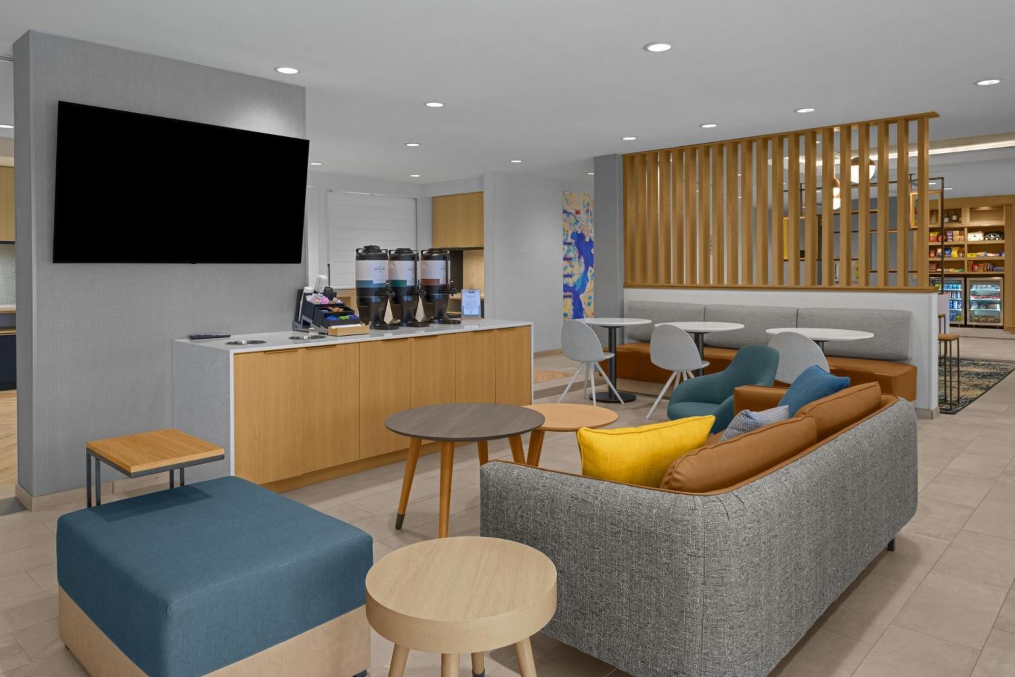 Towneplace Suites By Marriott คอร์ดาลีน ภายนอก รูปภาพ